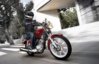 Yamaha YBR 125 Custom 2016 - Bild 2