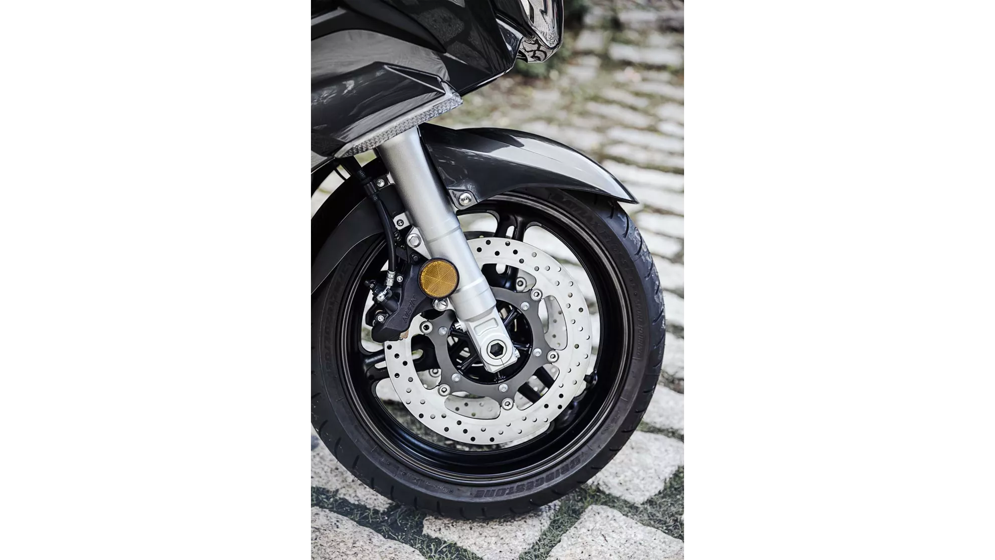 Yamaha FJR1300A - Image 9 Yamaha FJR1300A - Image 9