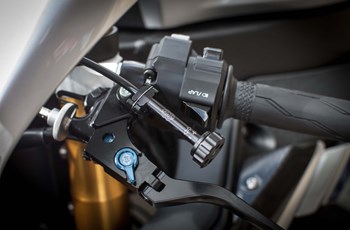 Yamaha R1 2016 - Bild 7 Yamaha R1 2016 - Bild 7