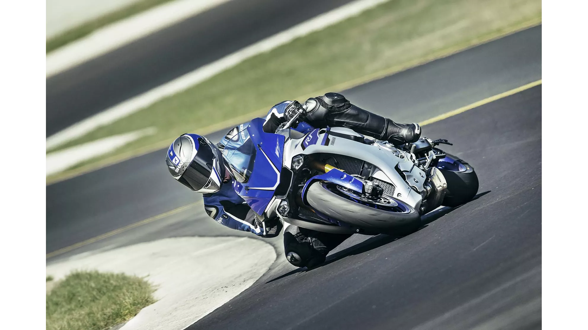 Yamaha R1 - Image 11 Yamaha R1 - Image 11