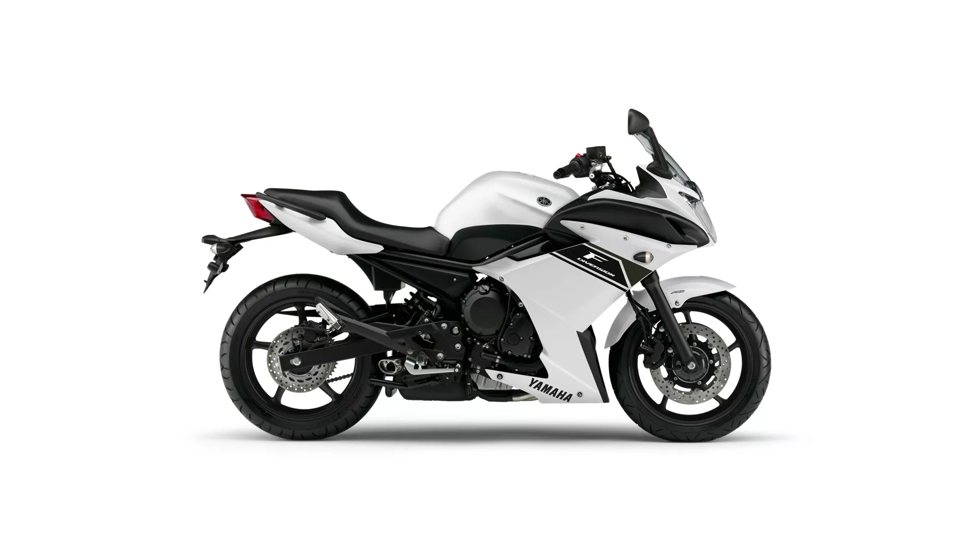 Yamaha XJ6 Diversion F ABS - Image 8 Yamaha XJ6 Diversion F ABS - Image 8