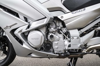 Yamaha FJR1300AS 2016 - Bild 19