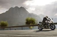 Yamaha FZ-8S Fazer 2016 - Bild 3 Yamaha FZ-8S Fazer 2016 - Bild 3