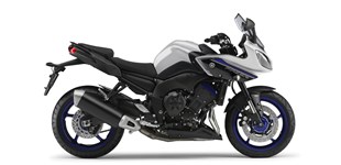 BMW F 800 R 2016 vs Yamaha FZ-8S Fazer 2016