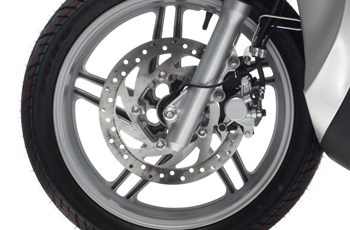 Yamaha Xenter 150 2016 - Bild 6 Yamaha Xenter 150 2016 - Bild 6