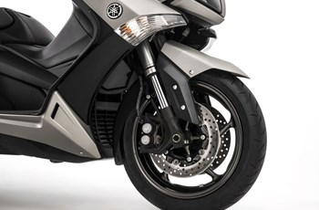 Yamaha T-MAX 530 ABS 2016 - Bild 15 Yamaha T-MAX 530 ABS 2016 - Bild 15