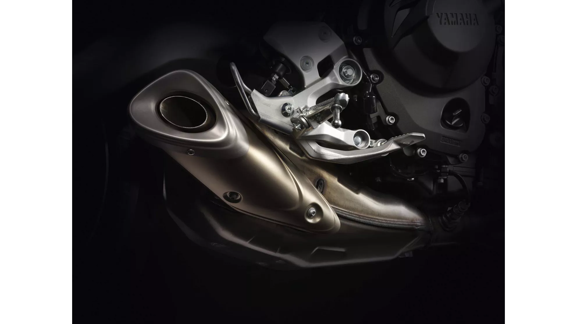 Yamaha MT-09 - Image 5 Yamaha MT-09 - Image 5