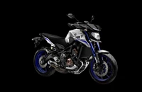 Yamaha MT-09 Street Rally 2016 - Bild 7 Yamaha MT-09 Street Rally 2016 - Bild 7