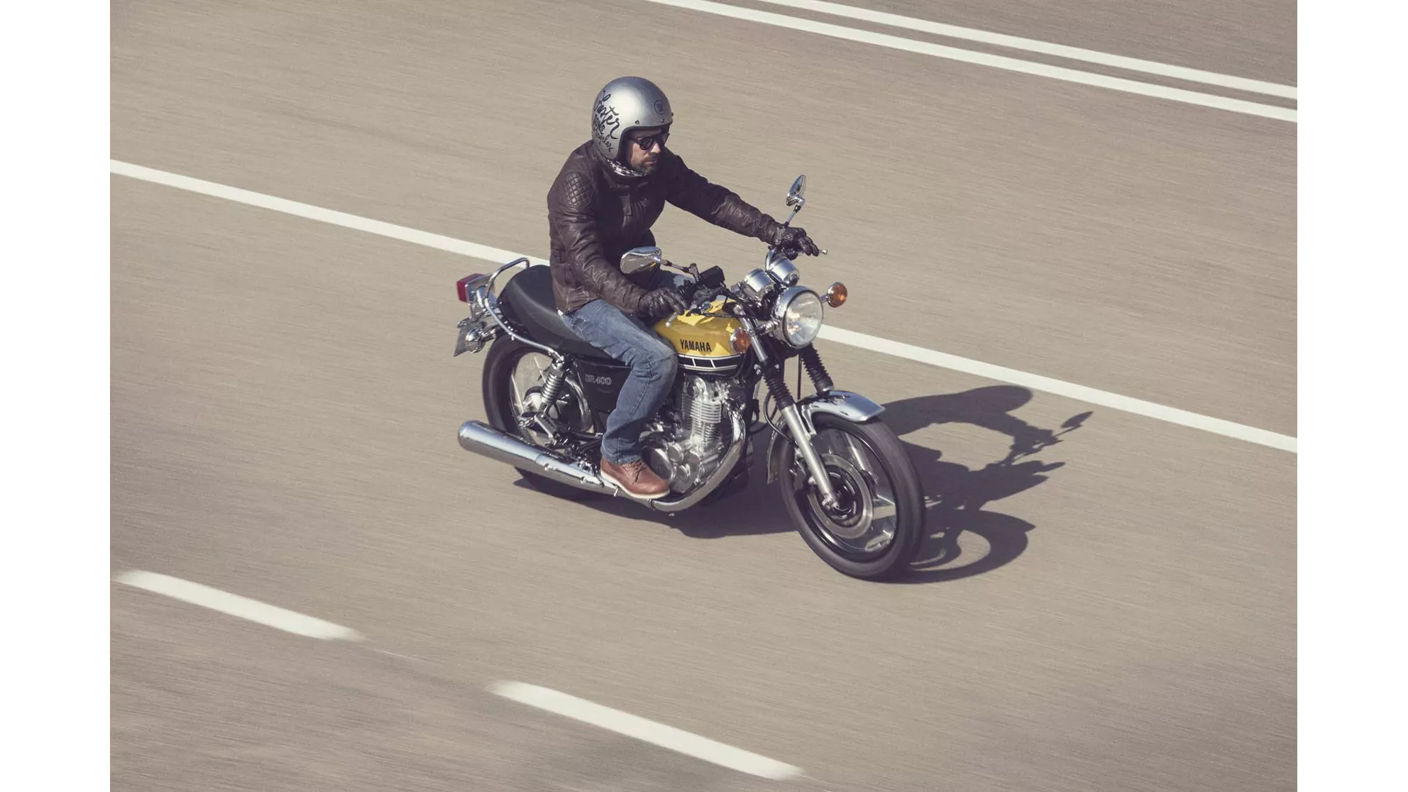 Yamaha SR 400 - Image 2 Yamaha SR 400 - Image 2