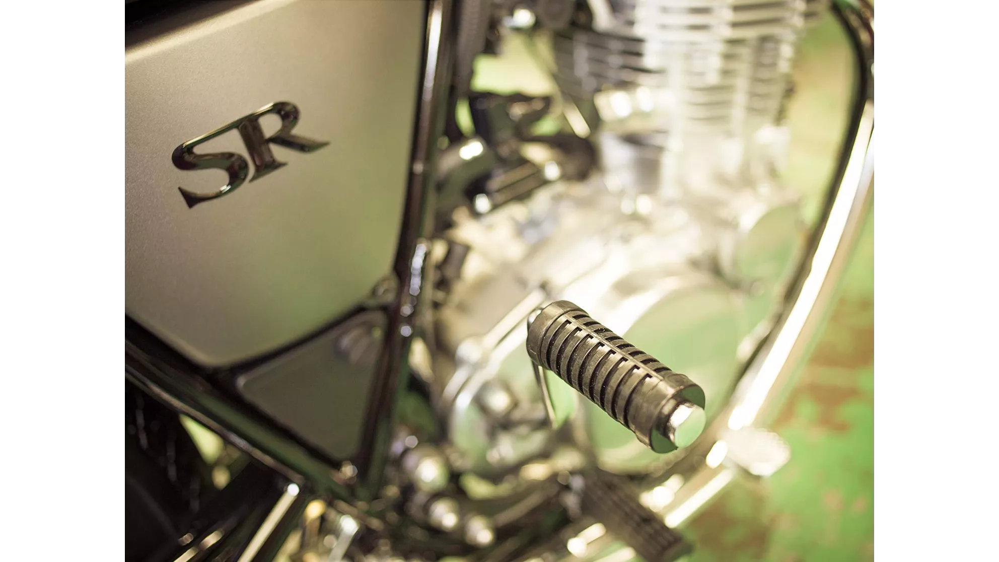 Yamaha SR 400 - Image 18 Yamaha SR 400 - Image 18