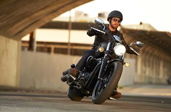 Yamaha XVS 1300 Custom 2016 - Bild 2 Yamaha XVS 1300 Custom 2016 - Bild 2