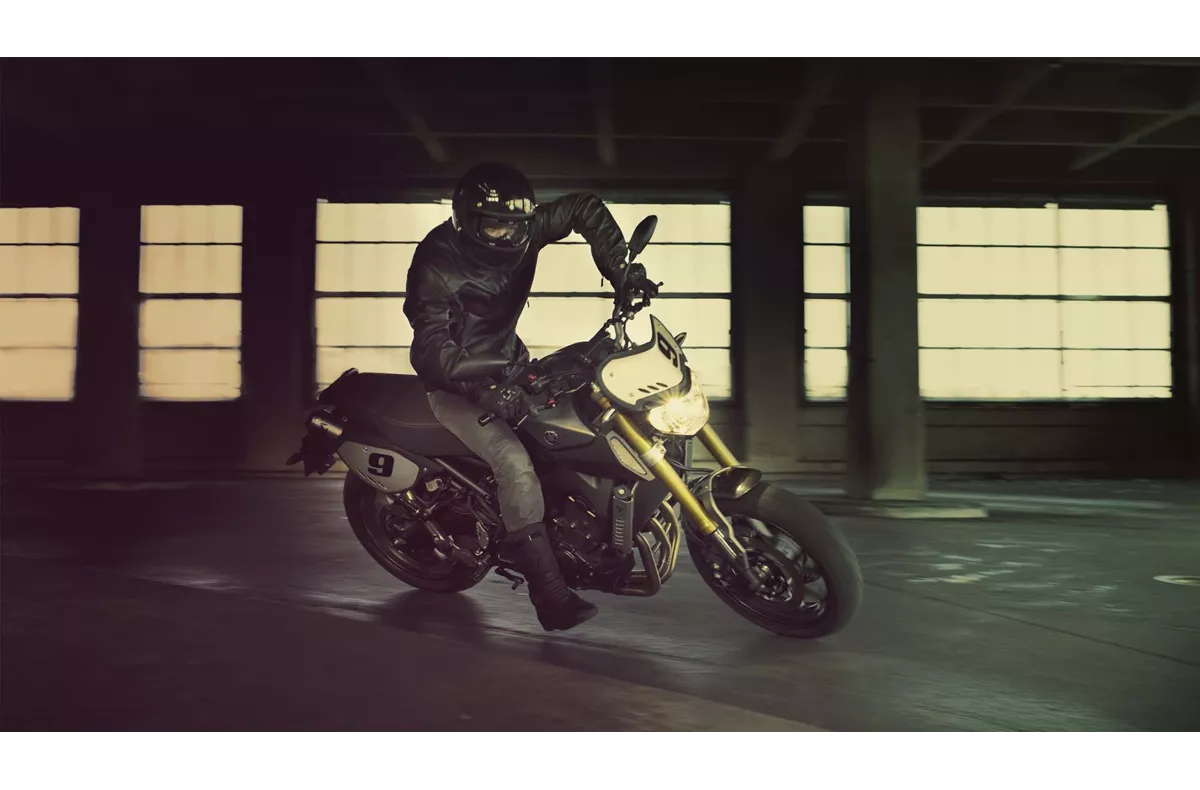 Yamaha MT-09 Sport Tracker Yamaha MT-09 Sport Tracker