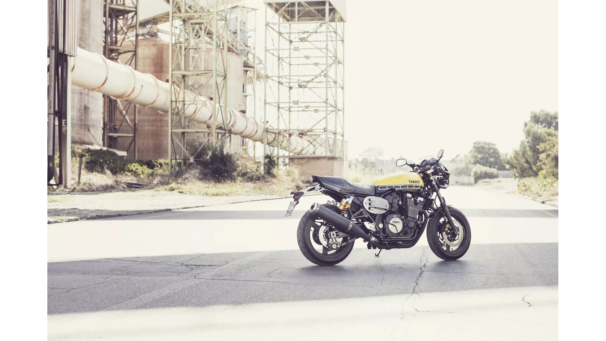 Yamaha XJR 1300 Racer - Image 1 Yamaha XJR 1300 Racer - Image 1