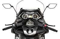 Yamaha T-MAX Iron Max ABS 2016 - Bild 9 Yamaha T-MAX Iron Max ABS 2016 - Bild 9