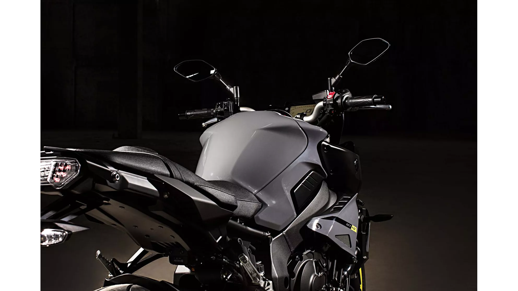 Yamaha MT-10 - Image 5 Yamaha MT-10 - Image 5