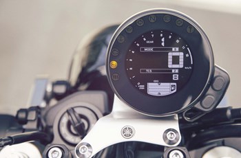 Yamaha XSR900 2016 - Bild 7 Yamaha XSR900 2016 - Bild 7