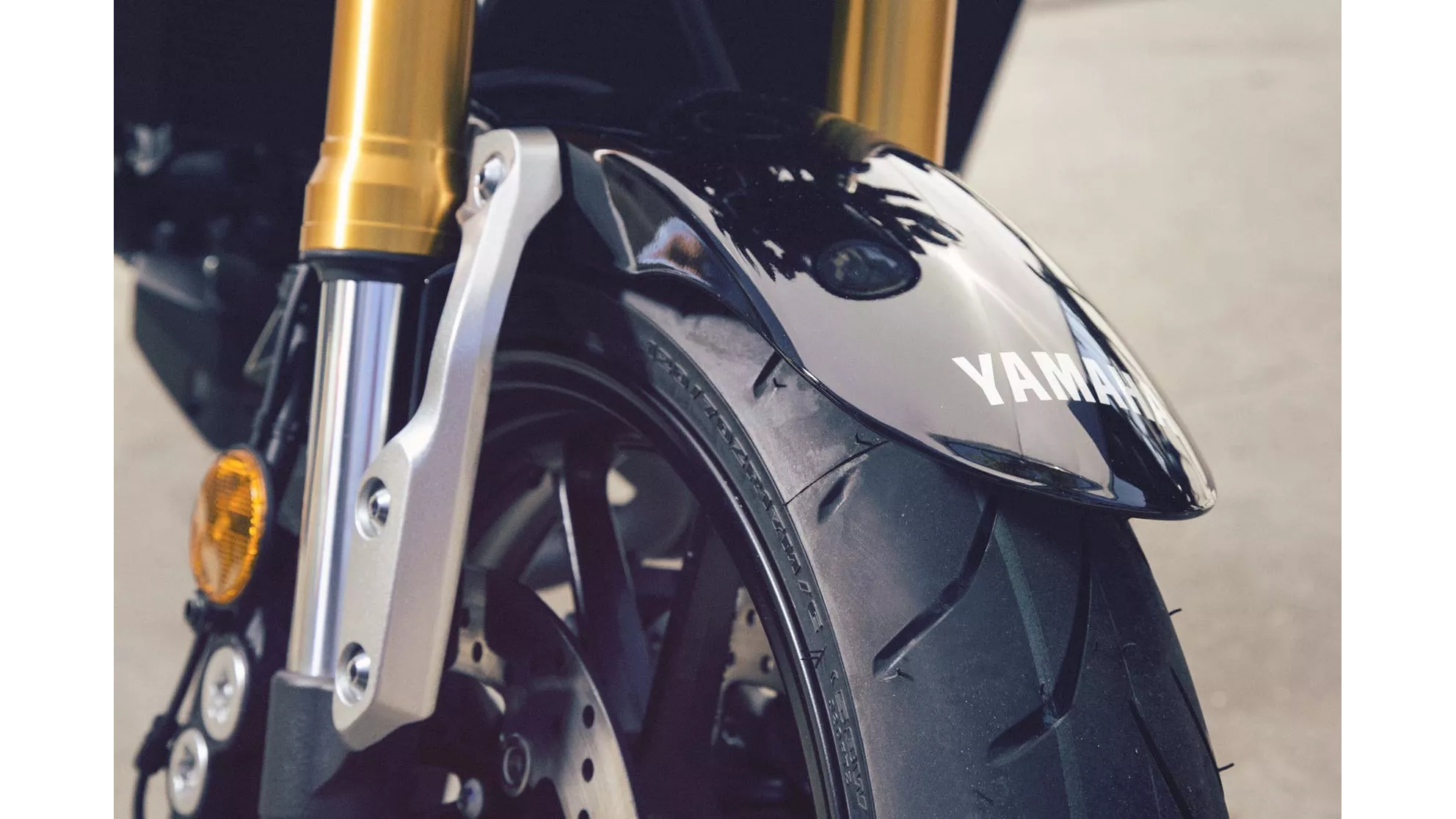 Yamaha XSR900 - Image 5 Yamaha XSR900 - Image 5