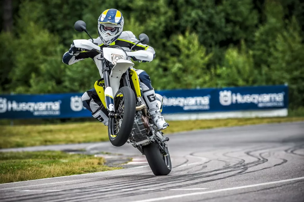 Husqvarna 701 Supermoto Husqvarna 701 Supermoto