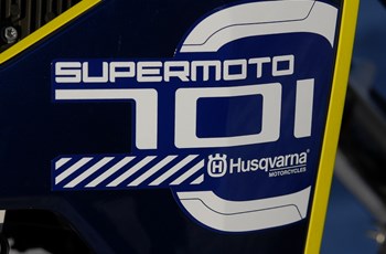 Husqvarna 701 Supermoto 2016 - Bild 5 Husqvarna 701 Supermoto 2016 - Bild 5