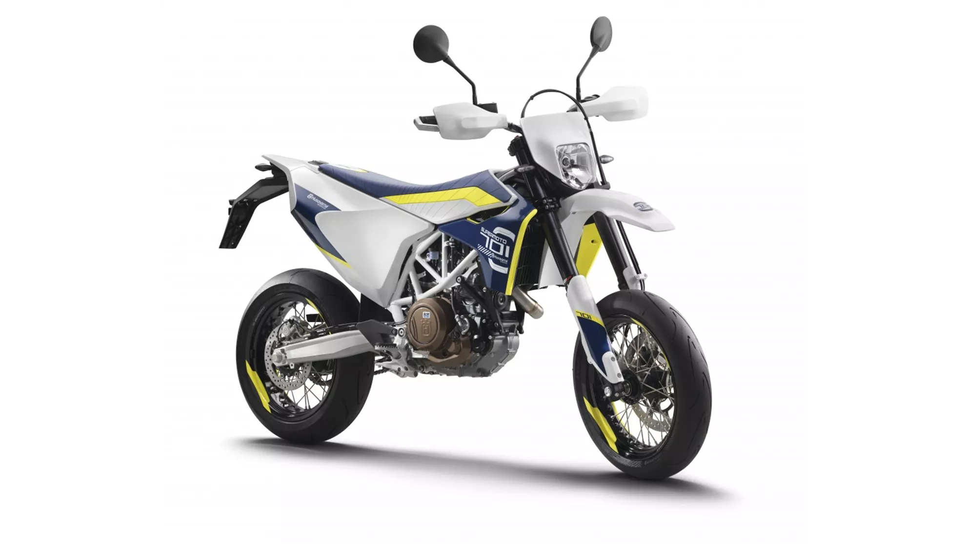Husqvarna 701 Supermoto - Image 10 Husqvarna 701 Supermoto - Image 10