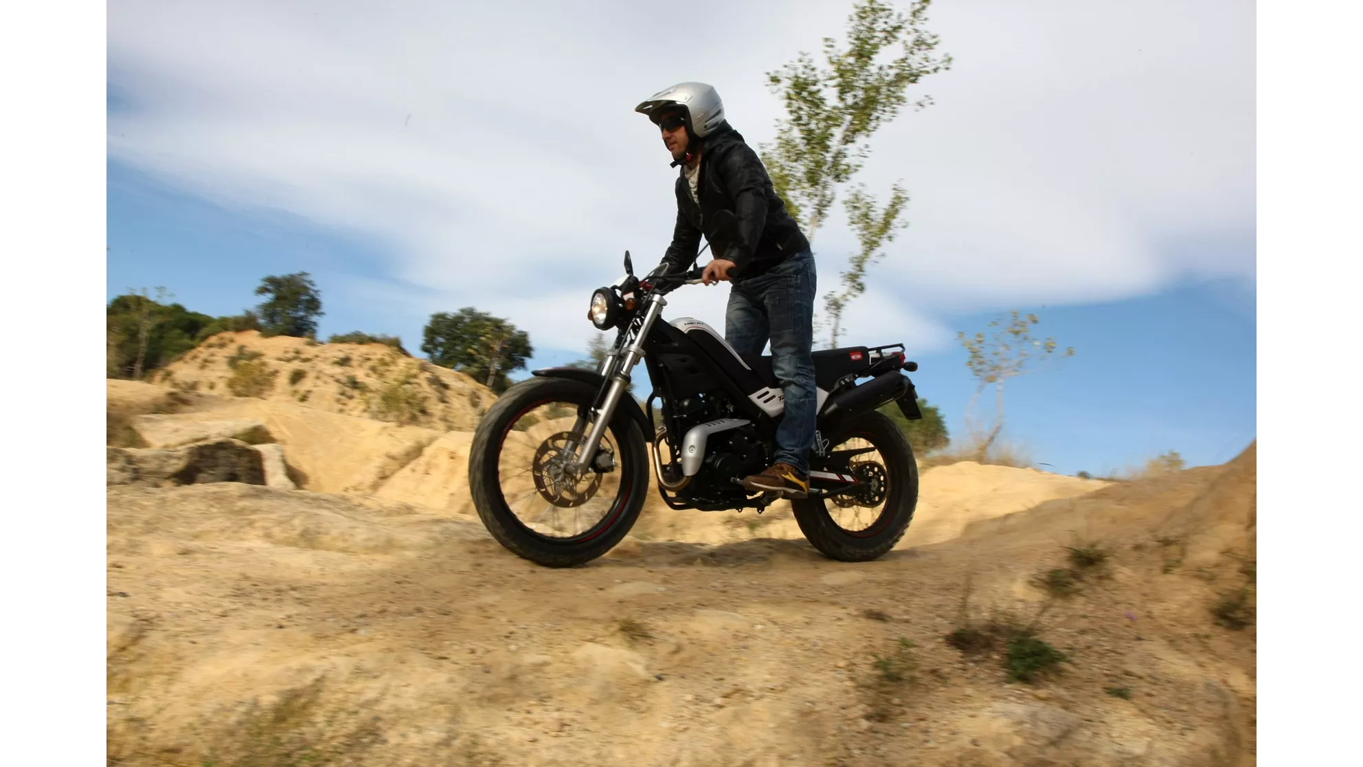 Rieju Tango 250 - Image 8 Rieju Tango 250 - Image 8