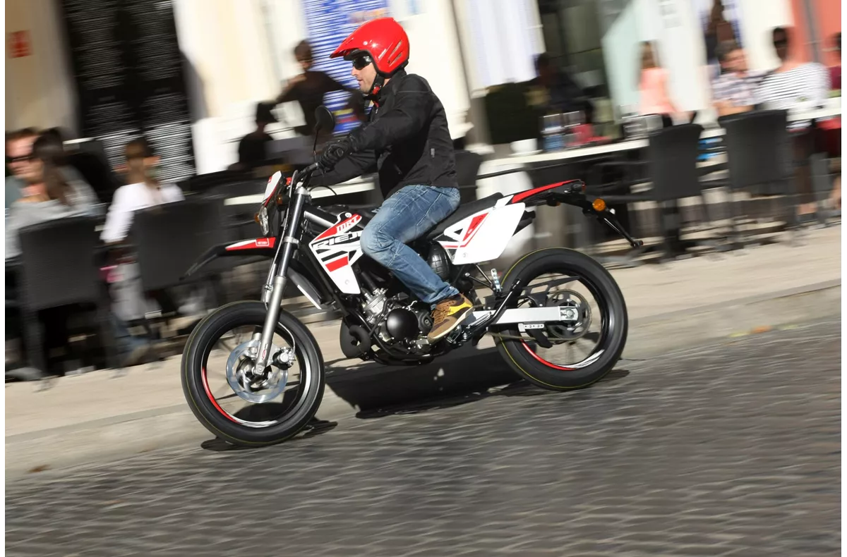 Rieju MRT SM Racing 50 Rieju MRT SM Racing 50