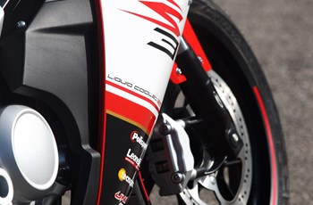 Rieju RS3 125 2016 - Bild 11