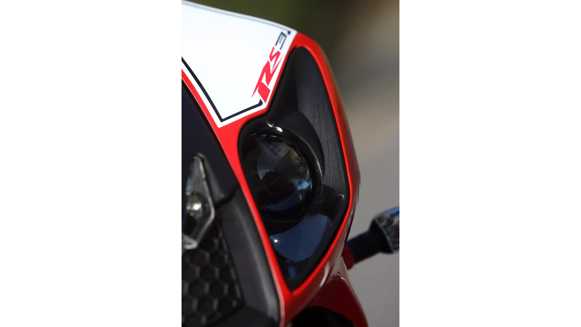 Rieju RS3 125 - Image 13 Rieju RS3 125 - Image 13