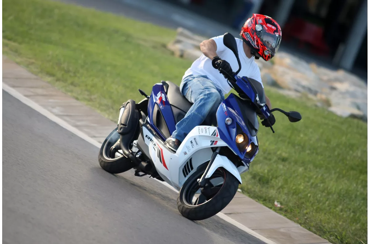 Rieju RS Sport 50 Rieju RS Sport 50