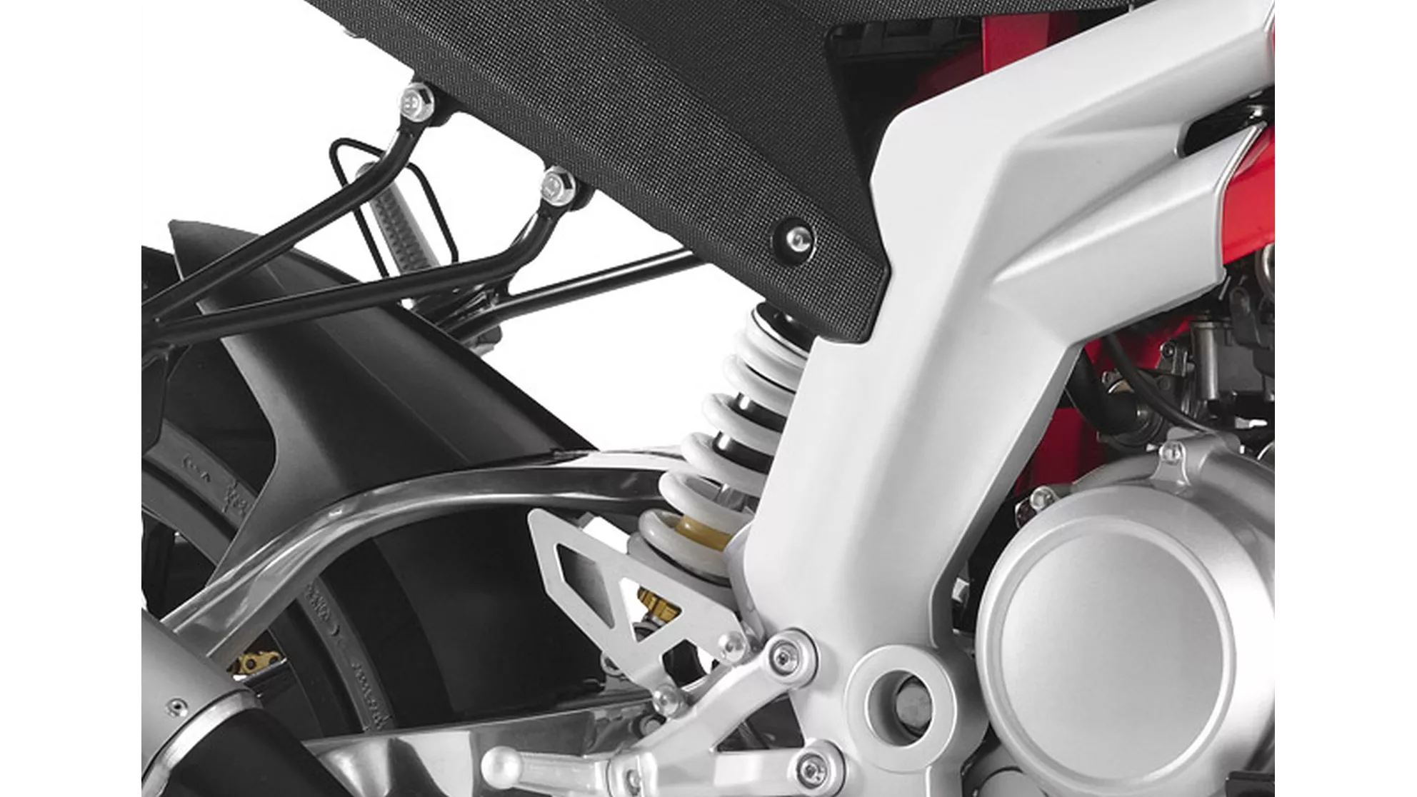 Rieju RS3 NKD 125 - Image 3 Rieju RS3 NKD 125 - Image 3