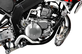 Derbi Senda DRD Racing 50 SM 2016 - Bild 5