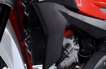 SWM RS 650 R 2016 - Bild 12