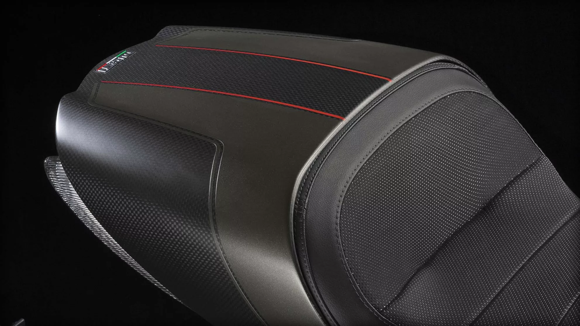 Ducati Diavel Carbon - Image 7 Ducati Diavel Carbon - Image 7
