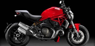 Ducati Monster 1200 2016 vs Ducati Hypermotard 950 2020