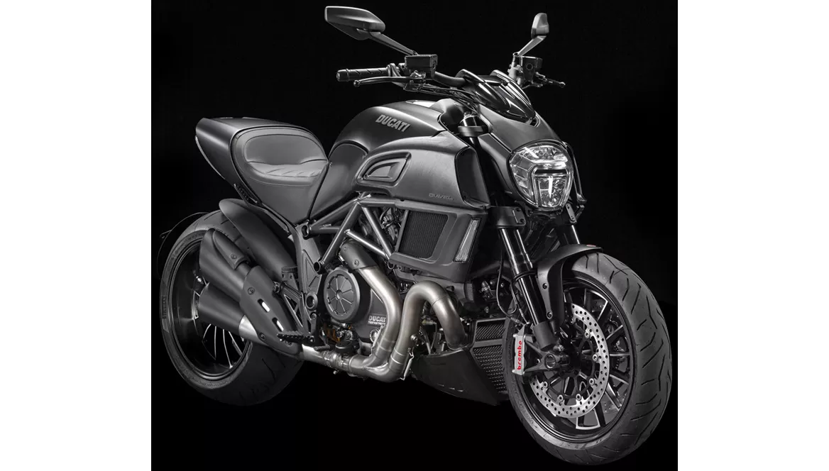 Ducati Diavel 1200 Dark 2016 Ducati Diavel 1200 Dark 2016