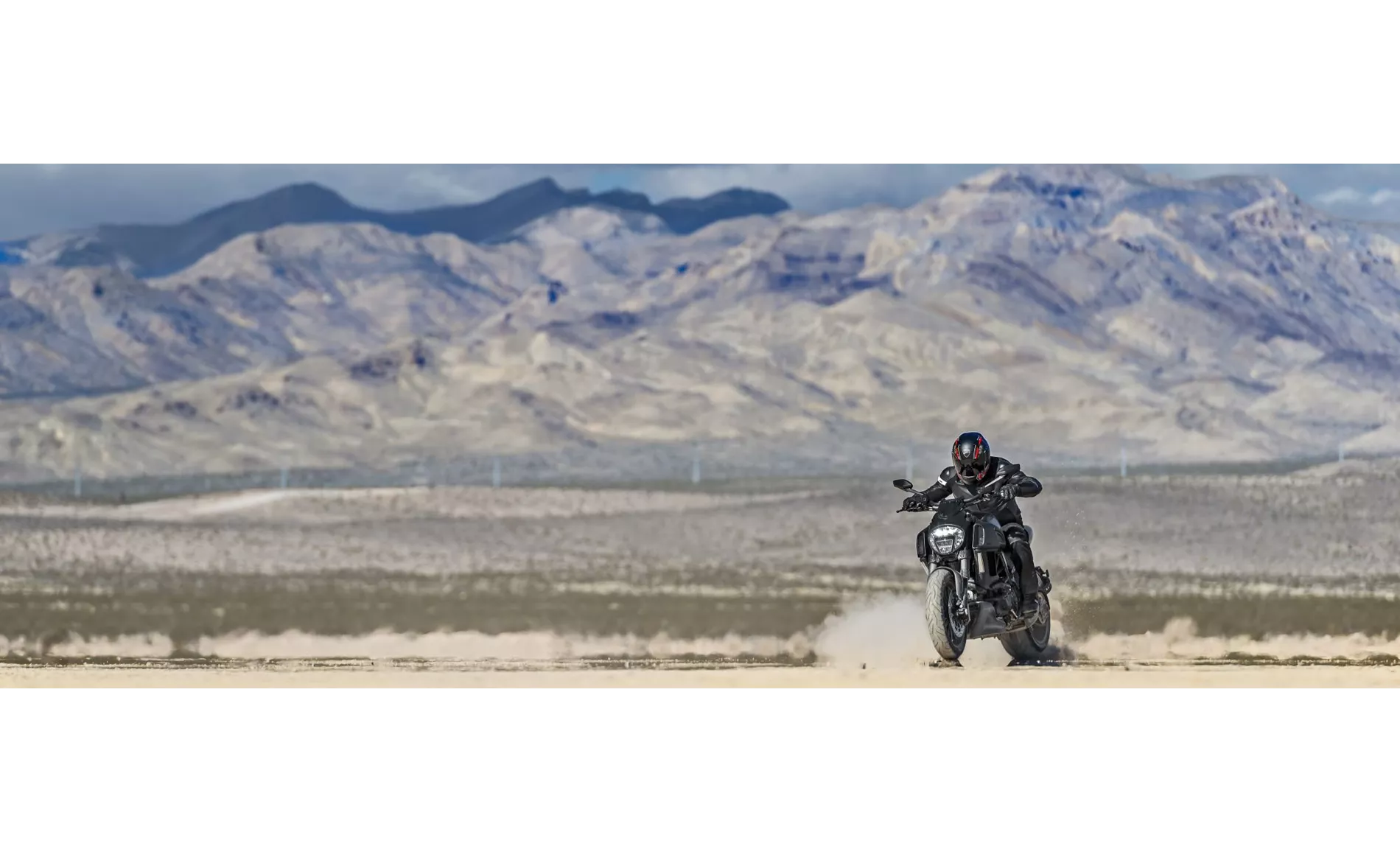 Ducati Diavel 1200 Dark 2016 Ducati Diavel 1200 Dark 2016