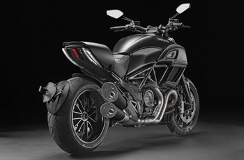 Ducati Diavel 1200 Dark 2016 - Bild 5