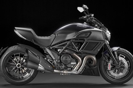 Ducati Diavel 1200 Dark 2016