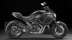 Ducati Diavel 1200 Dark 2016