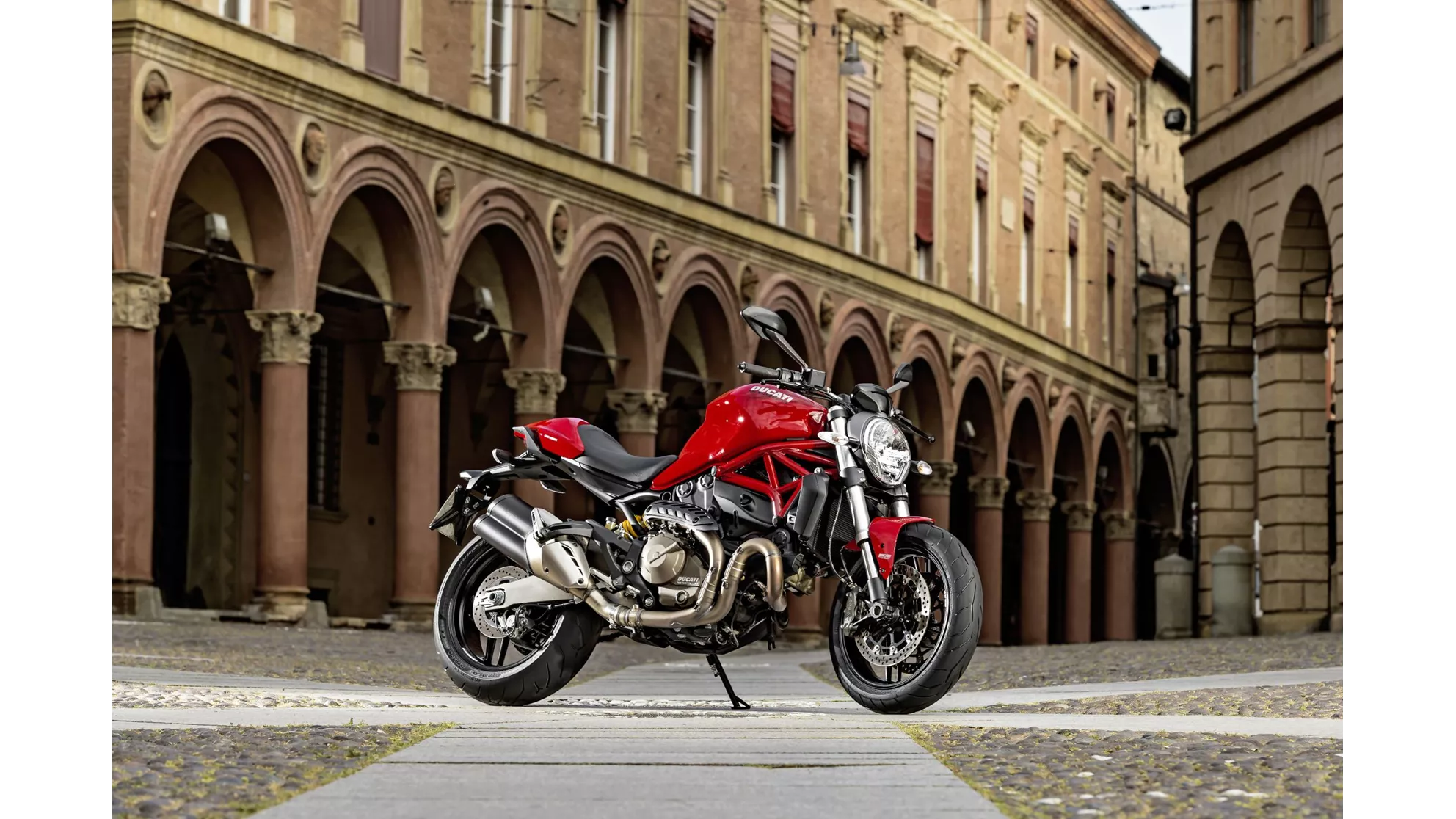 Ducati Monster 821 - Image 17 Ducati Monster 821 - Image 17