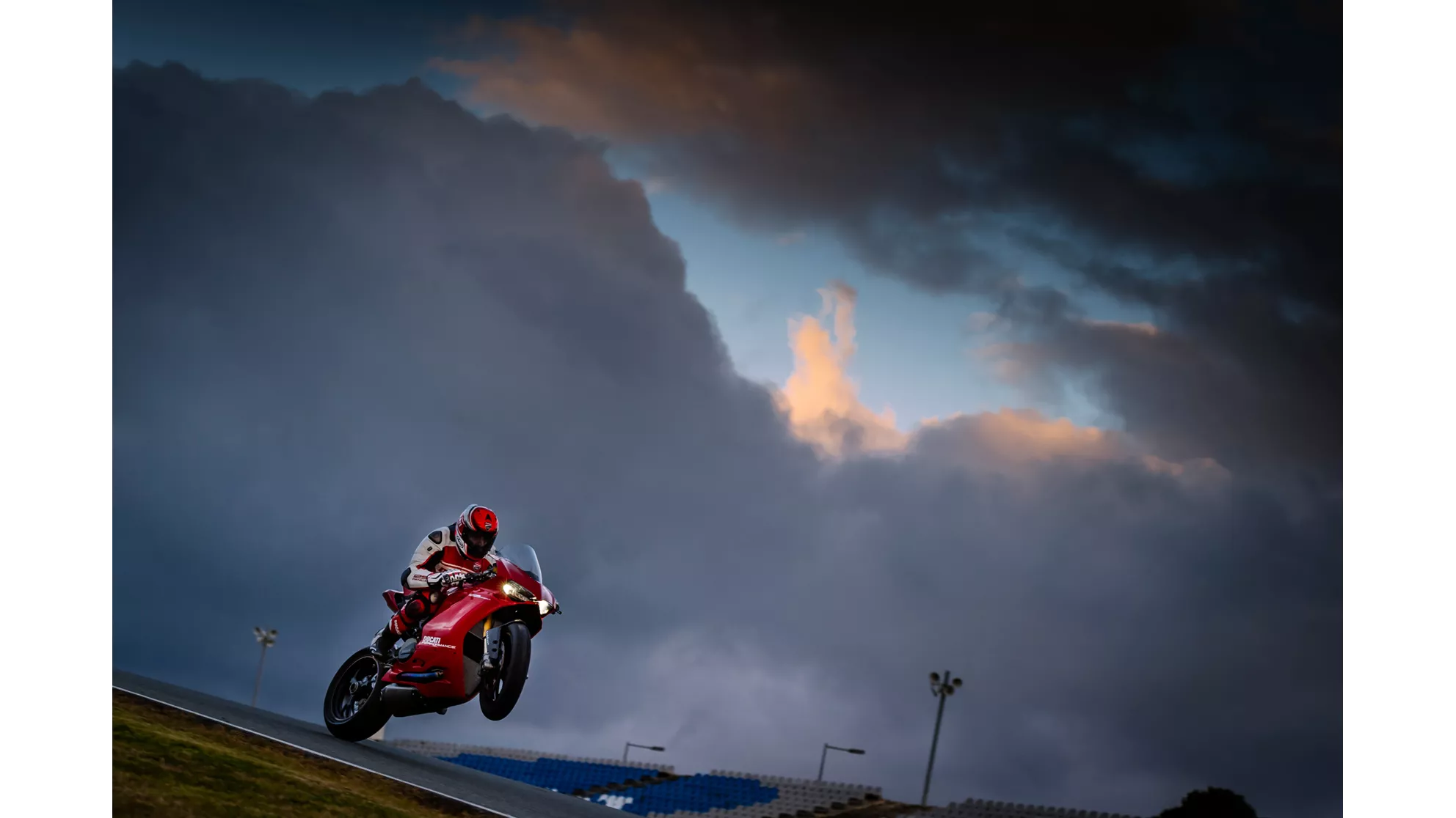 Ducati 1299 Panigale - Image 8 Ducati 1299 Panigale - Image 8