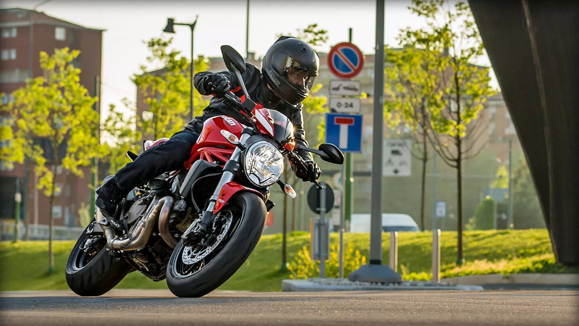 Ducati Monster 821 Stripe - Slika 5
