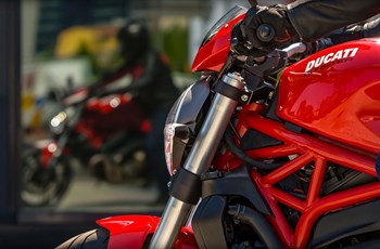 Ducati Monster 821 Stripe 2016 - Bild 11