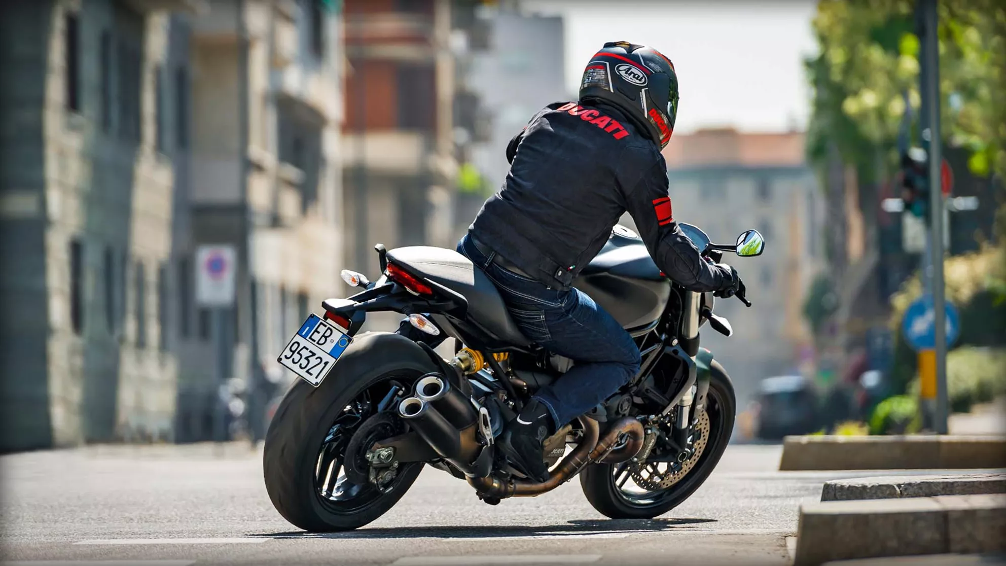 Ducati Monster 821 Dark - Slika 3