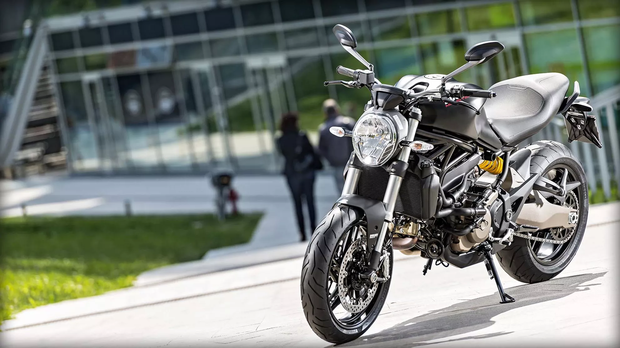 Ducati Monster 821 Dark - Image 11 Ducati Monster 821 Dark - Image 11