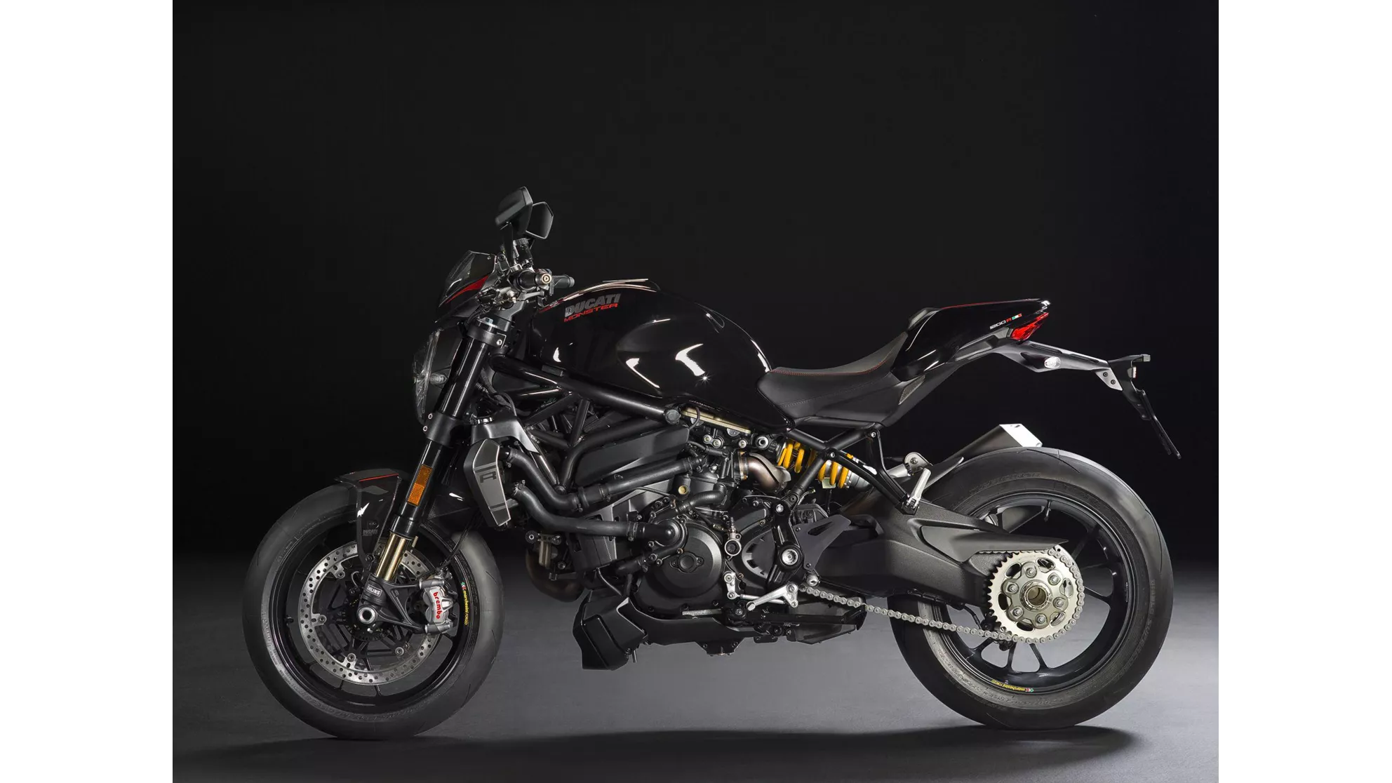 Ducati Monster 1200 R - Image 11 Ducati Monster 1200 R - Image 11