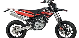 Beta RR Motard 125 4T LC 2016 vs Beta RR 4T 125 R 2024 Beta RR Motard 125 4T LC 2016 vs Beta RR 4T 125 R 2024