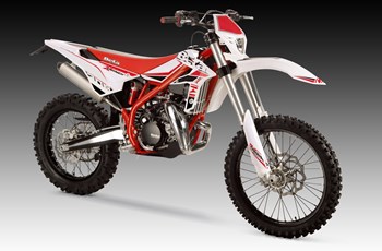 Beta Xtrainer 300 2016 - Bild 6 Beta Xtrainer 300 2016 - Bild 6