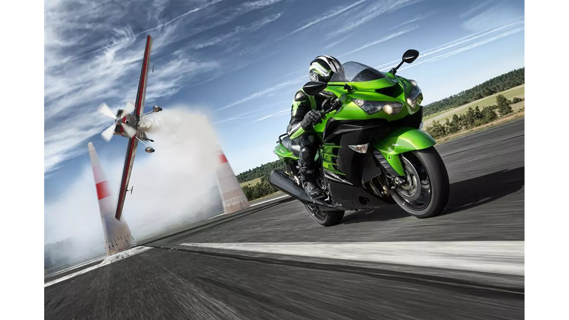 Kawasaki ZZR 1400 - Image 17 Kawasaki ZZR 1400 - Image 17