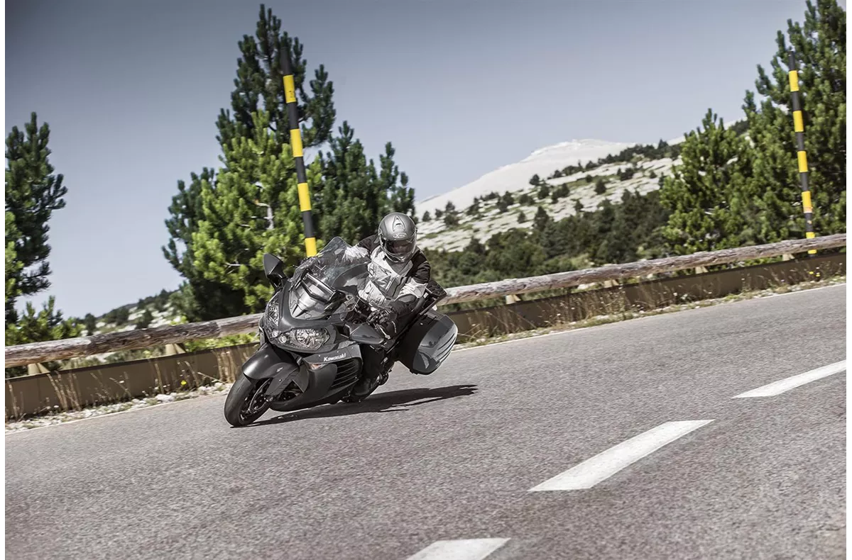 Kawasaki GTR 1400 Kawasaki GTR 1400